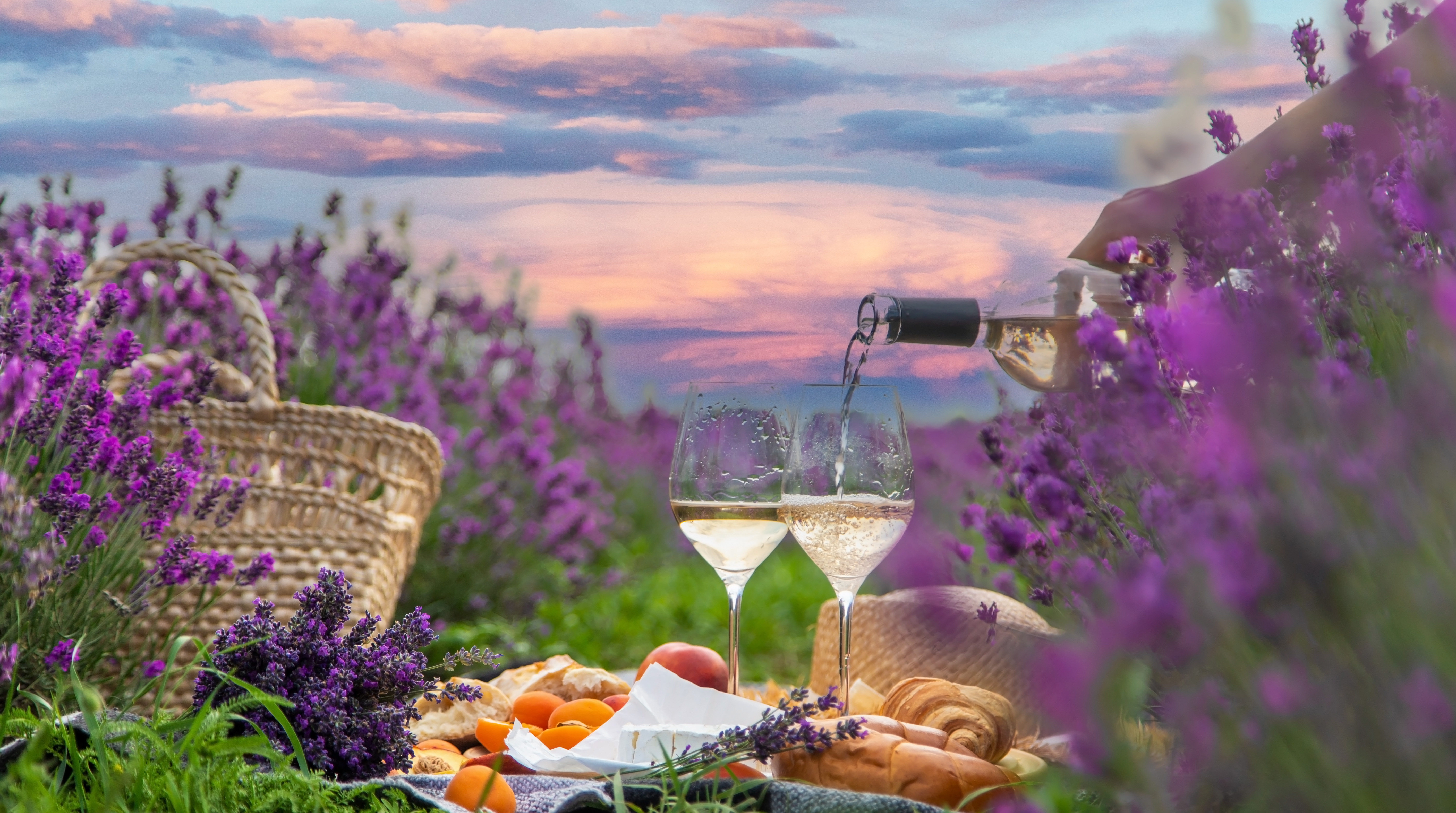 Essential oils for romance